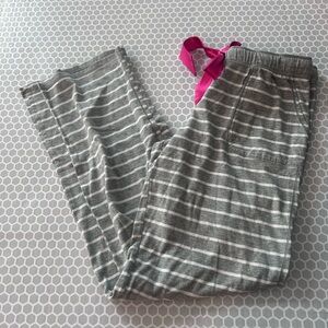 Jenni Gray & White Striped PJ Bottoms w Pockets
Size S